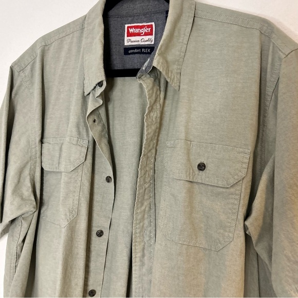 Wrangler Olive Green Short Sleeve Comfort Flex Shirt Size Large - Picture 2 of 5